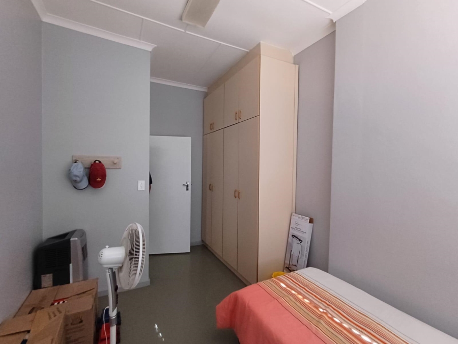 4 Bedroom Property for Sale in Porterville Western Cape